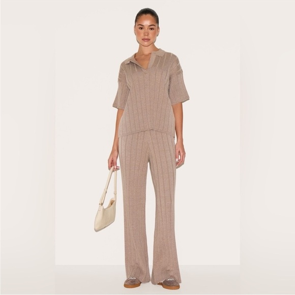 Women's Tan Knit Set pants and collared top - Picture 1 of 5